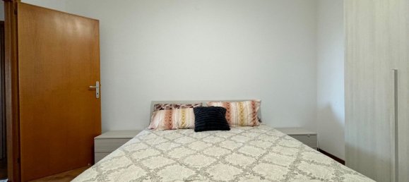 4 rooms Apartment in Ponsacco, Italy No. 143964 12