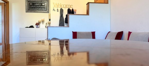 4 rooms Apartment in Ponsacco, Italy No. 143964 2