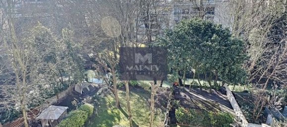 3 bedrooms Duplex in Saint-Maurice, France No. 187371 4