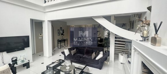 3 bedrooms Duplex in Saint-Maurice, France No. 187371 3