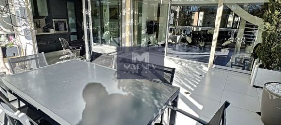 3 bedrooms Duplex in Saint-Maurice, France No. 187371 5