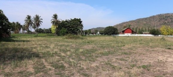  Commercial property in Hua Hin, Thailand No. 6757 15