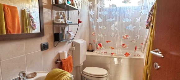 Apartamento de 3 dormitorios en Rivergaro, Italy No. 327378 16