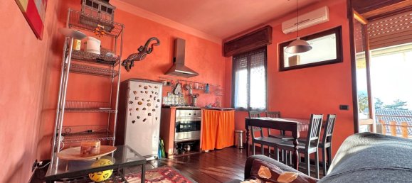 Apartamento de 3 dormitorios en Rivergaro, Italy No. 327378 7