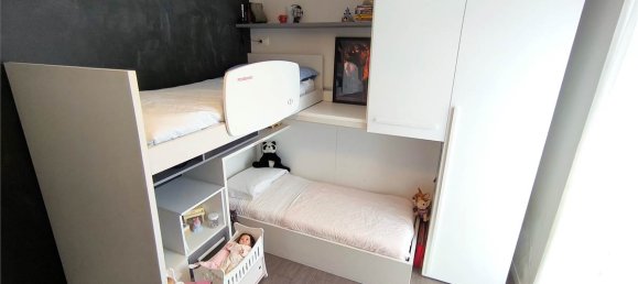 2 Schlafzimmer Wohnung in Cadorago, Italy, Nr. 319621 15
