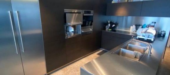 Квартира с 5 комнатами в Гориция, Италия № 60545 6