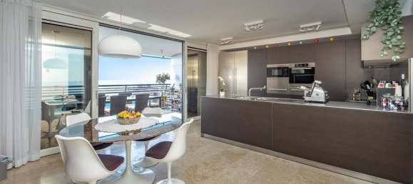 Квартира с 5 комнатами в Гориция, Италия № 60545 4