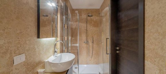 Квартира с 5 комнатами в Гориция, Италия № 60545 19