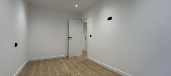 Apartamento de 3 dormitorios en Salamanca, Spain No. 148519 12