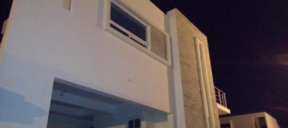 4 bedrooms House in Chihuahua, Mexico No. 187143 2