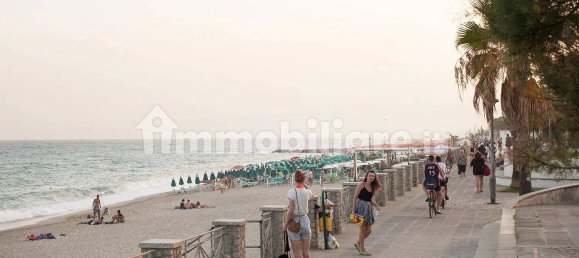 3 غرف نوم شقة في Roccella Ionica, Italy رقم 343707 15