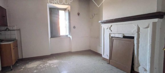 Дом с 10 комнатами в Кастильоне дель Лаго, Италия № 156458 6