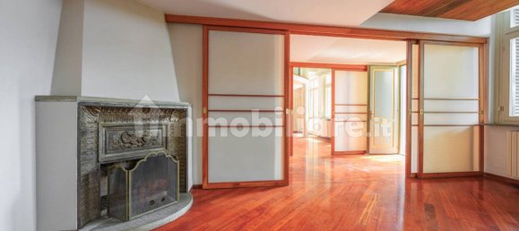 2 bedrooms Villa in Turin, Italy No. 296357 21