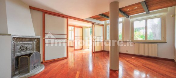 2 bedrooms Villa in Turin, Italy No. 296357 20