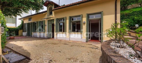 2 bedrooms Villa in Turin, Italy No. 296357 8