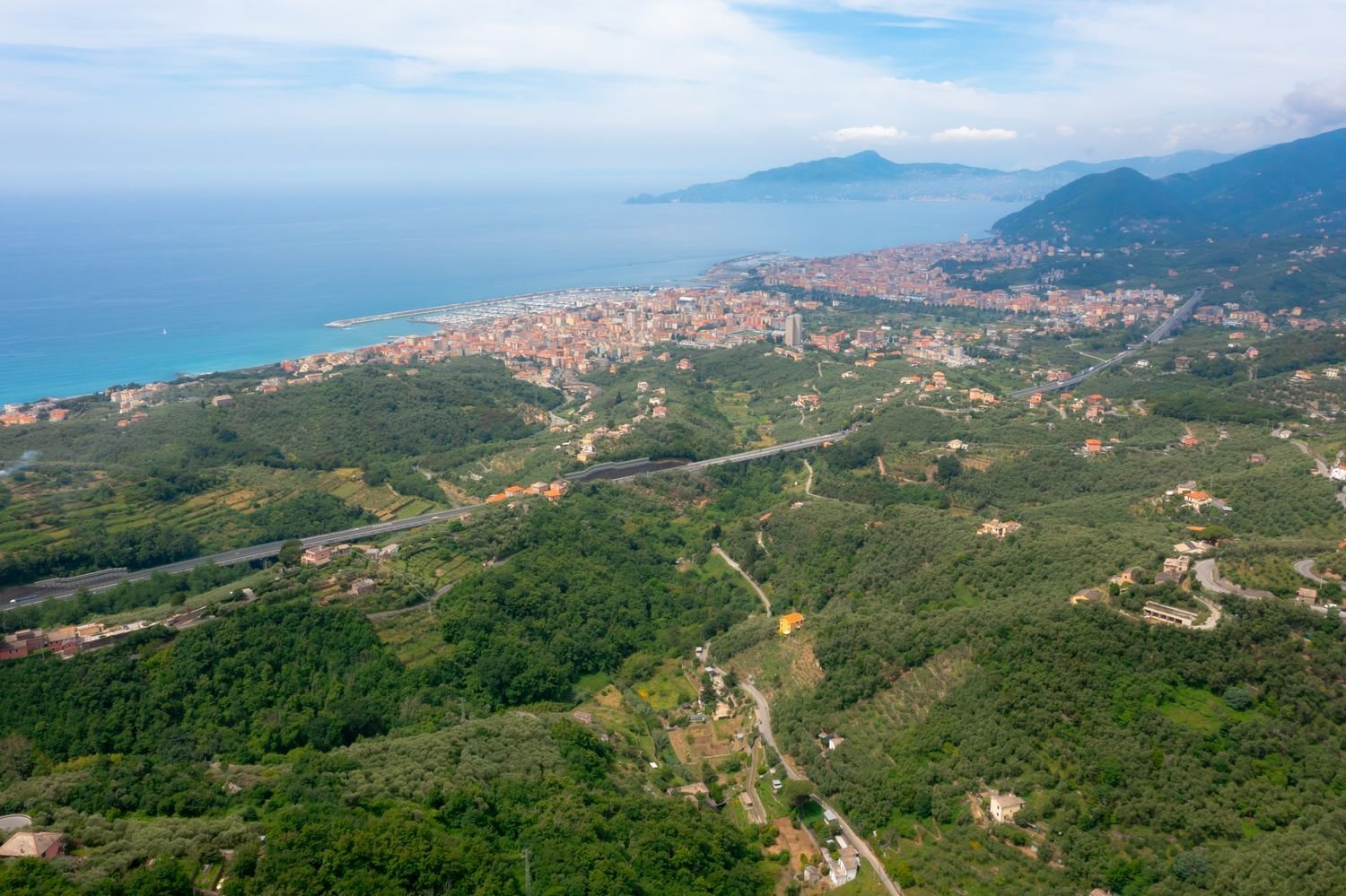 4غرفة منزل في Lavagna, Italy رقم 272386