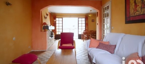 Casa de 4 dormitorios en Drancy, France No. 354742 5