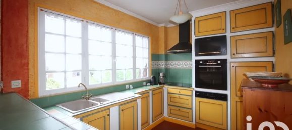 Casa de 4 dormitorios en Drancy, France No. 354742 8