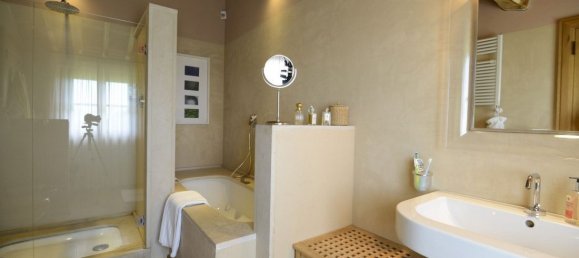 6 bedrooms Villa in Capannori, Italy No. 377450 48