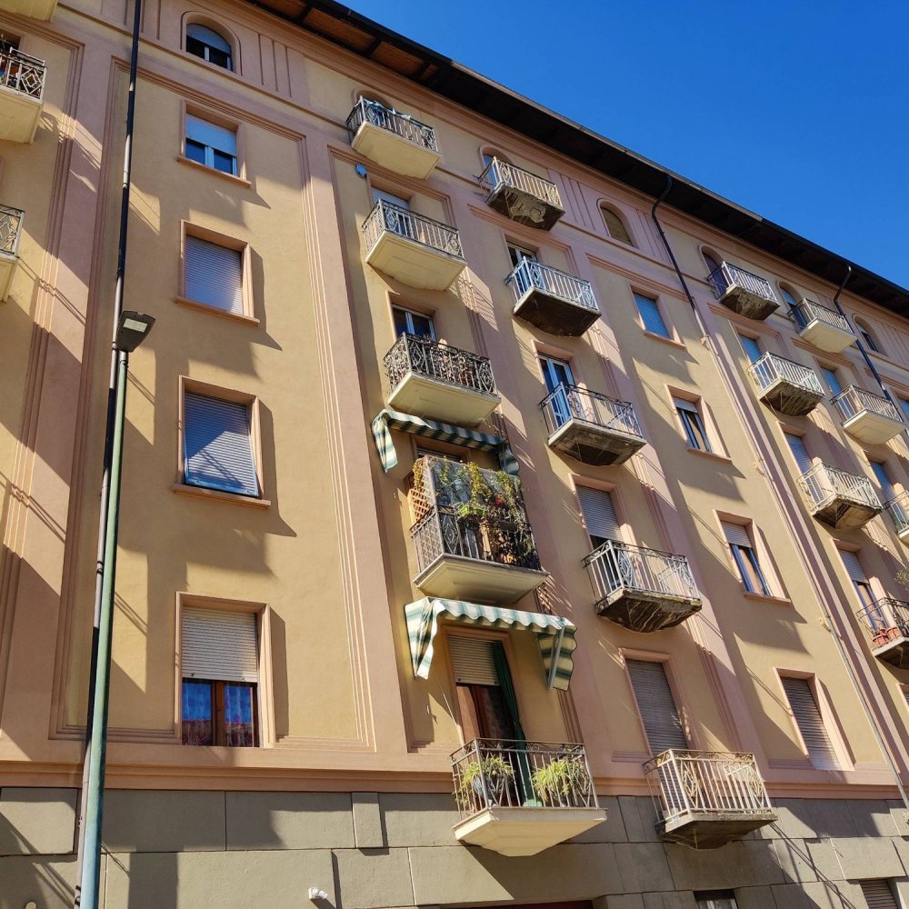 2-salle Appartement à Turin, Italy No. 224436