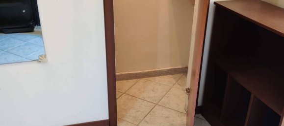 2-salle Appartement à Turin, Italy No. 224436 16