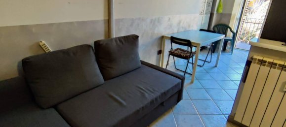 2-salle Appartement à Turin, Italy No. 224436 6