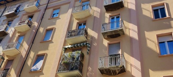 2-salle Appartement à Turin, Italy No. 224436 2