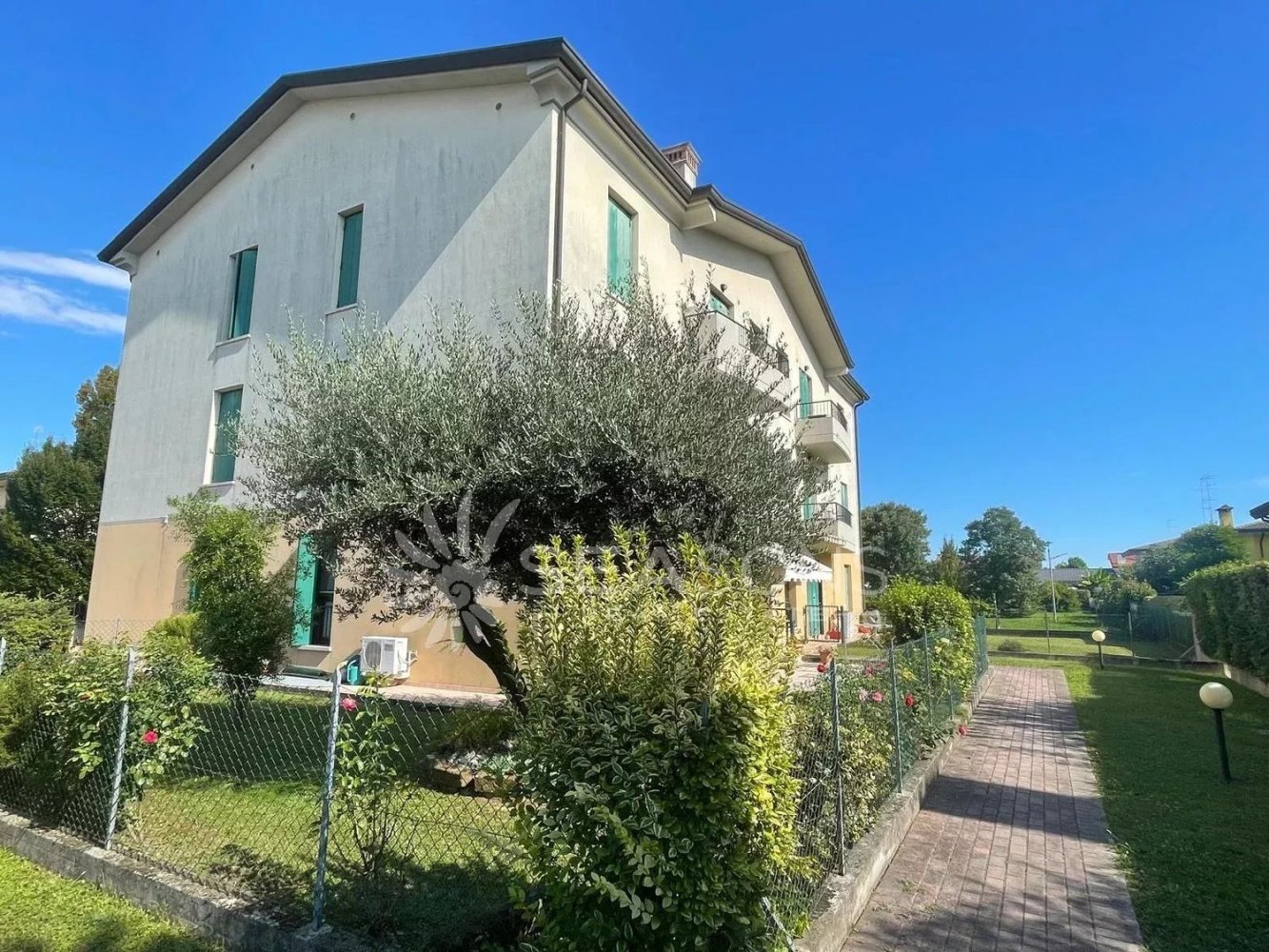 4 bedrooms Apartment in Noventa di Piave, Italy No. 323161