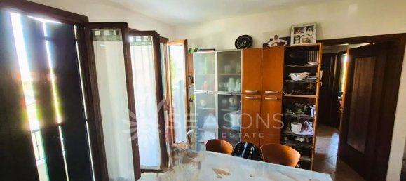 4 bedrooms Apartment in Noventa di Piave, Italy No. 323161 2
