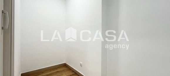 Imóvel comercial em Badalona, Spain 44 m² N.º 34204 27
