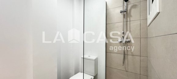 Imóvel comercial em Badalona, Spain 44 m² N.º 34204 24