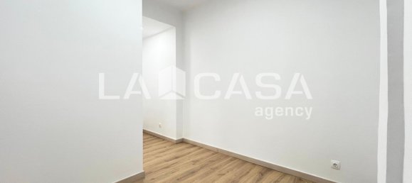 Imóvel comercial em Badalona, Spain 44 m² N.º 34204 26