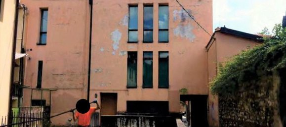 512m² Office in Thiene, Italy No. 376344 2