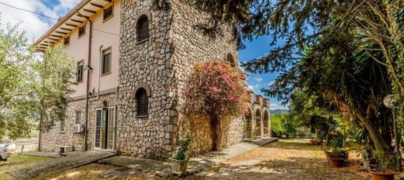 Villa T12 em Fara in Sabina, Italy N.º 371492 5