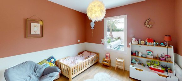 4 bedrooms Villa in Saint-Medard-d'Eyrans, France No. 296060 4