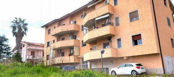 4-Zimmer Penthouse in Spoltore, Italy, Nr. 20998 20