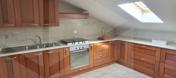 4-Zimmer Penthouse in Spoltore, Italy, Nr. 20998 8