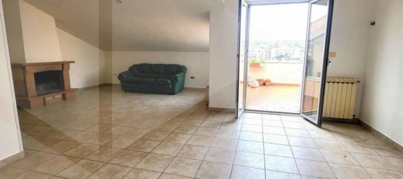 4-Zimmer Penthouse in Spoltore, Italy, Nr. 20998 5