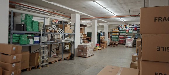 Propiedad comercial en Bari, Italy 350 m² No. 359210 7