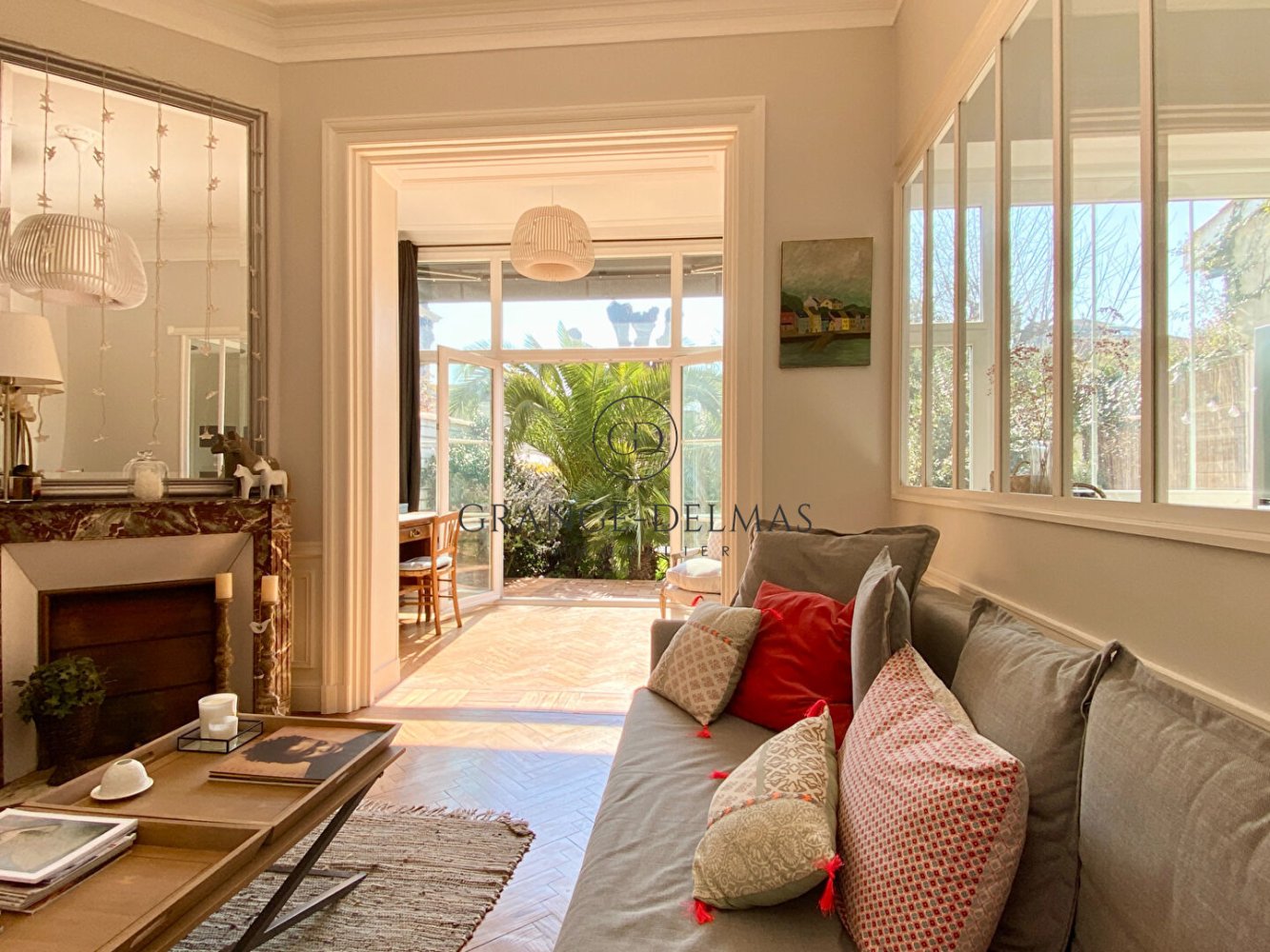 4 bedrooms House in Bordeaux, France No. 100134