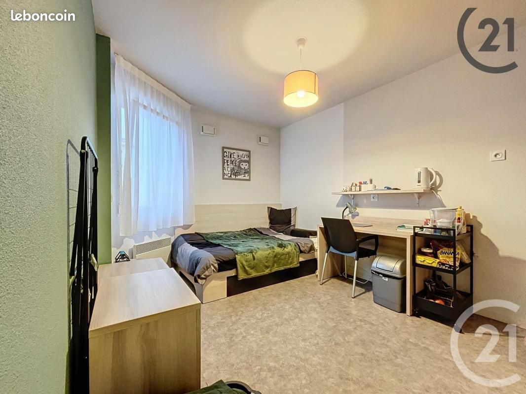 Studio in Reims, France No. 160142