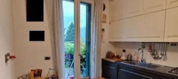 Casa de 4 habitaciónes en Valbrona, Italy No. 179607 4