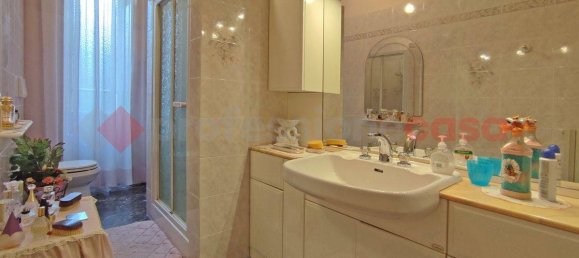 Вилла с 8 комнатами в Леза, Италия № 108015 23