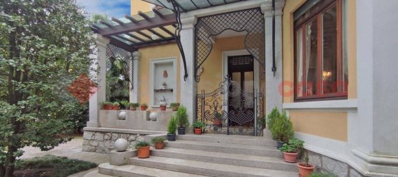 Вилла с 8 комнатами в Леза, Италия № 108015 2