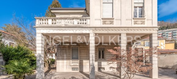 5 bedrooms Villa in Como, Italy No. 129727 21