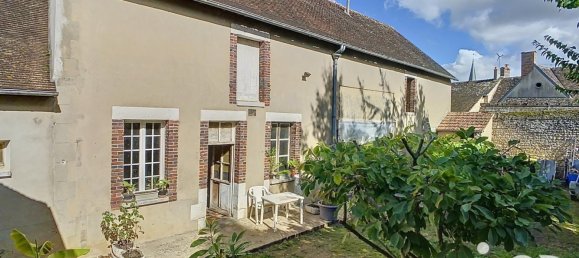 3 bedrooms Townhouse in La Chapelle-sur-Aveyron, France No. 160025 2