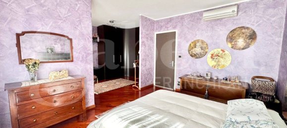 4 غرف نوم بانتهاوس في Grugliasco, Italy رقم 7908 11