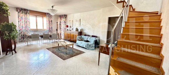 4 غرف نوم بانتهاوس في Grugliasco, Italy رقم 7908 3