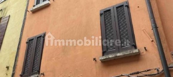 1 bedroom Apartment in Ferrara, Italy No. 25099 4