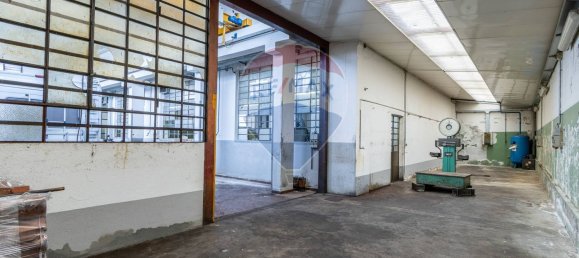 Склад 720м² в Безана ин Брианца, Италия № 359802 14